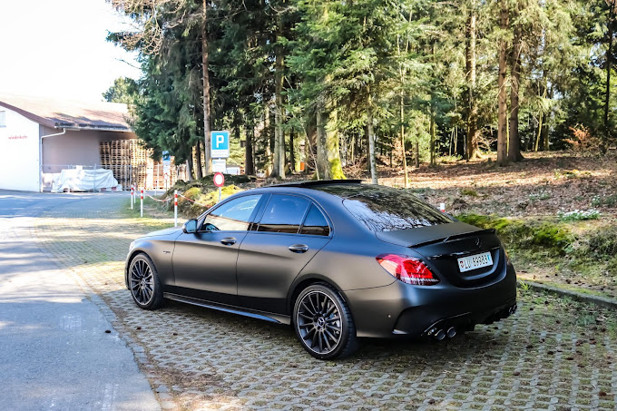 Mercedes-AMG C63 S